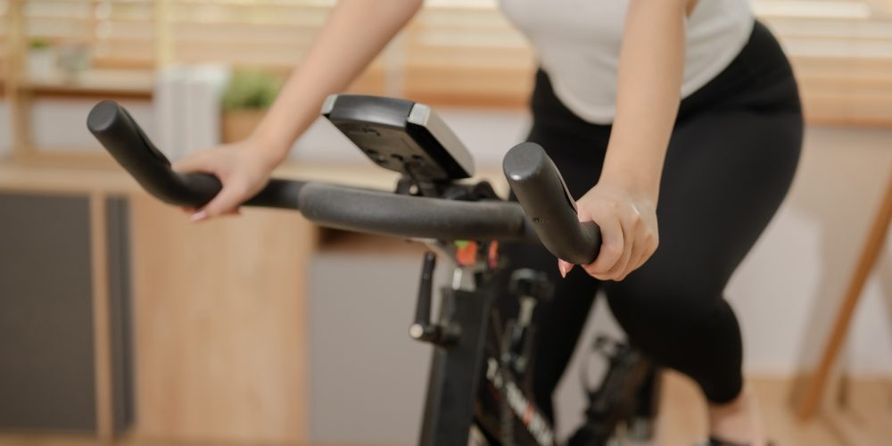 bicicleta de fitness acasă